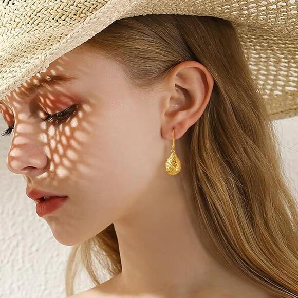 Women's14K Gold French Style Leverback lightweight Teardrop Dangle Drop Earring - Picture 5 of 7